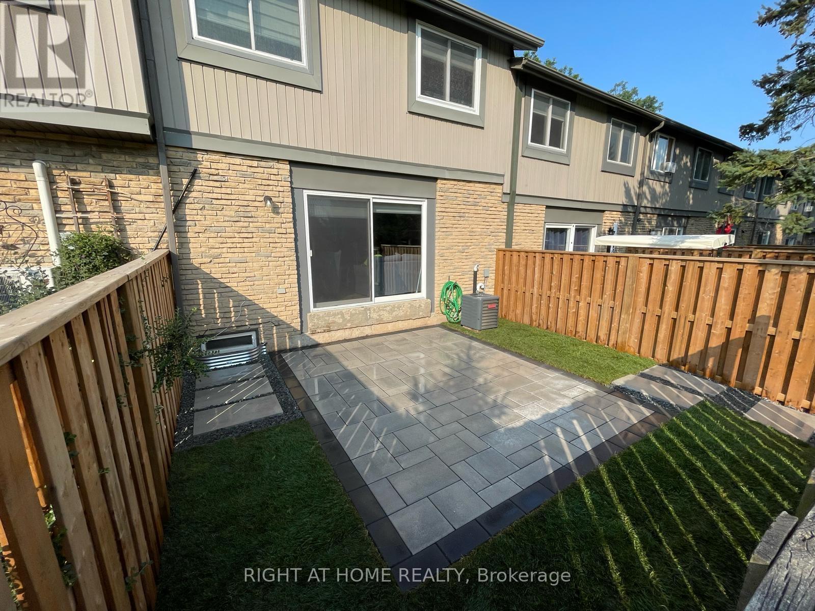 641 Woodward Avenue, Milton, Ontario  L9T 3K4 - Photo 26 - W12461932