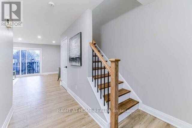 641 Woodward Avenue, Milton, Ontario  L9T 3K4 - Photo 5 - W12461932