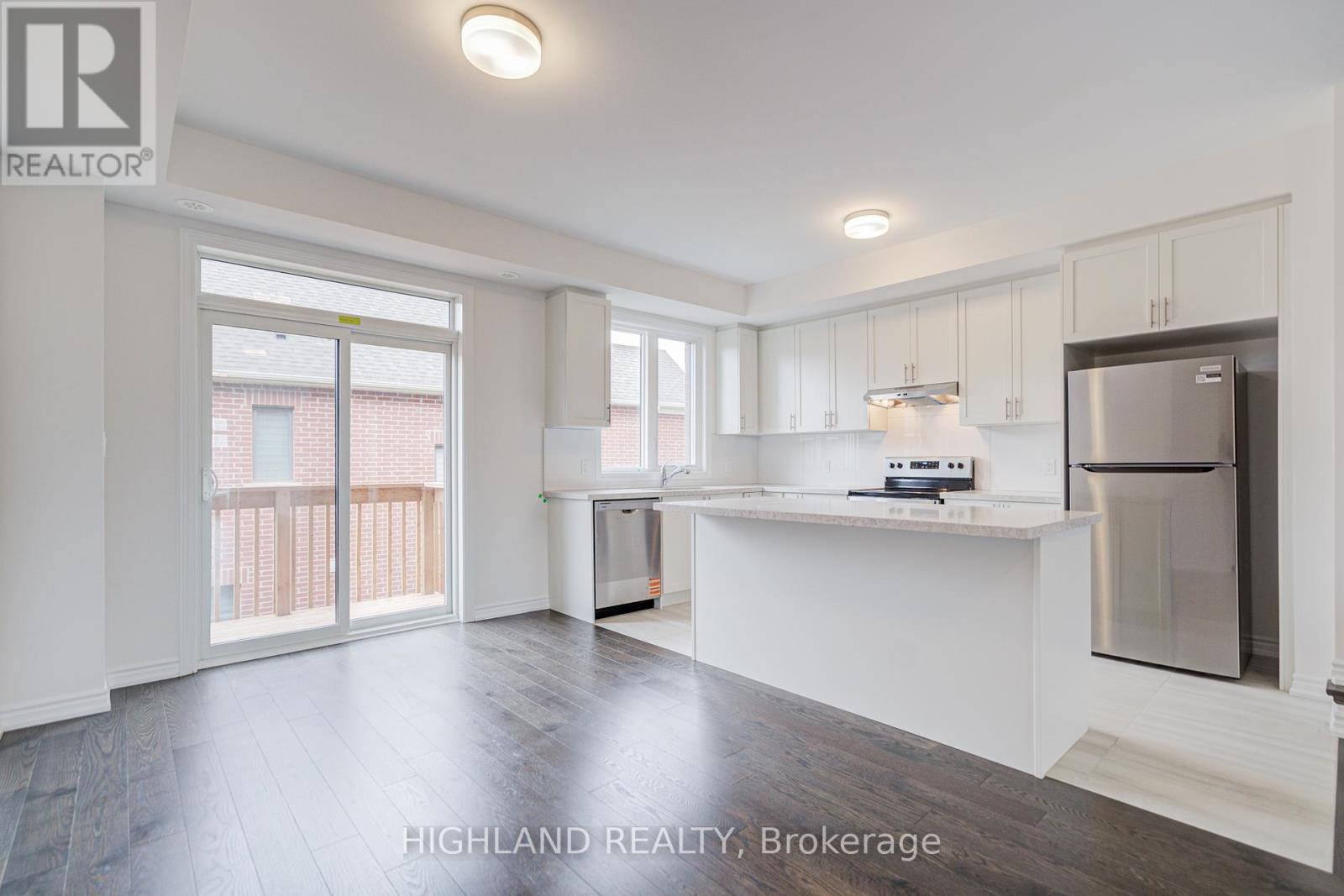 1162 Dartmouth Crescent, Oakville, Ontario  L6H 8C3 - Photo 10 - W12461939