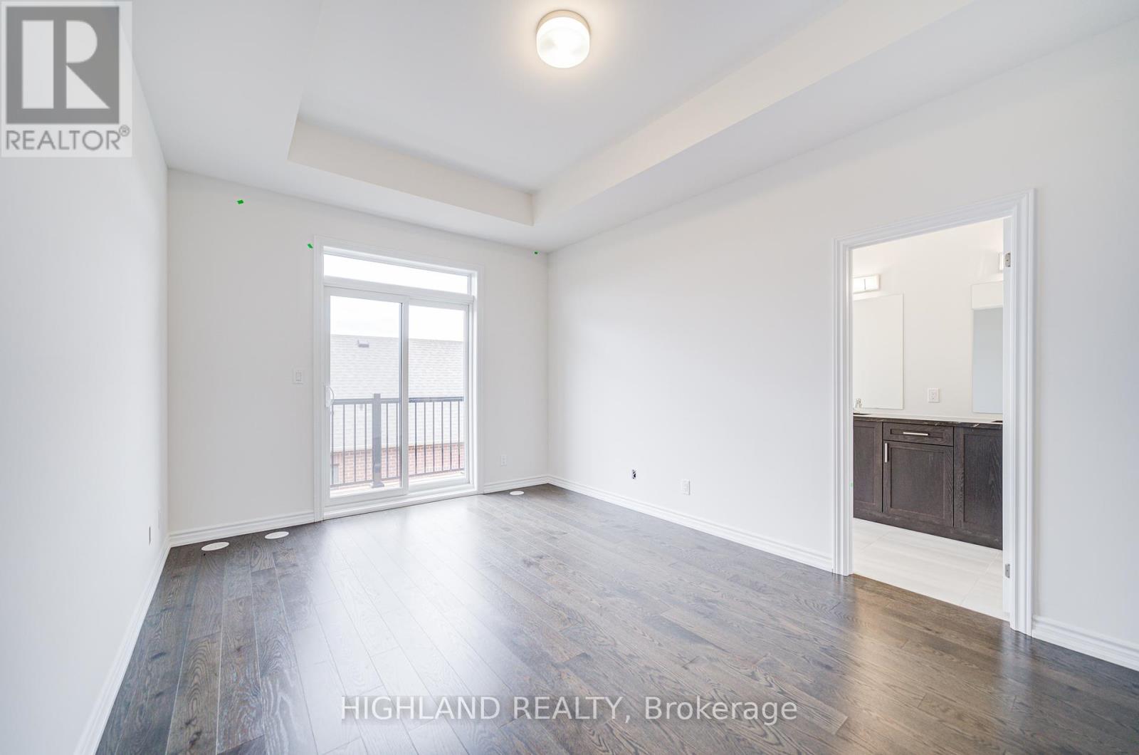 1162 Dartmouth Crescent, Oakville, Ontario  L6H 8C3 - Photo 20 - W12461939