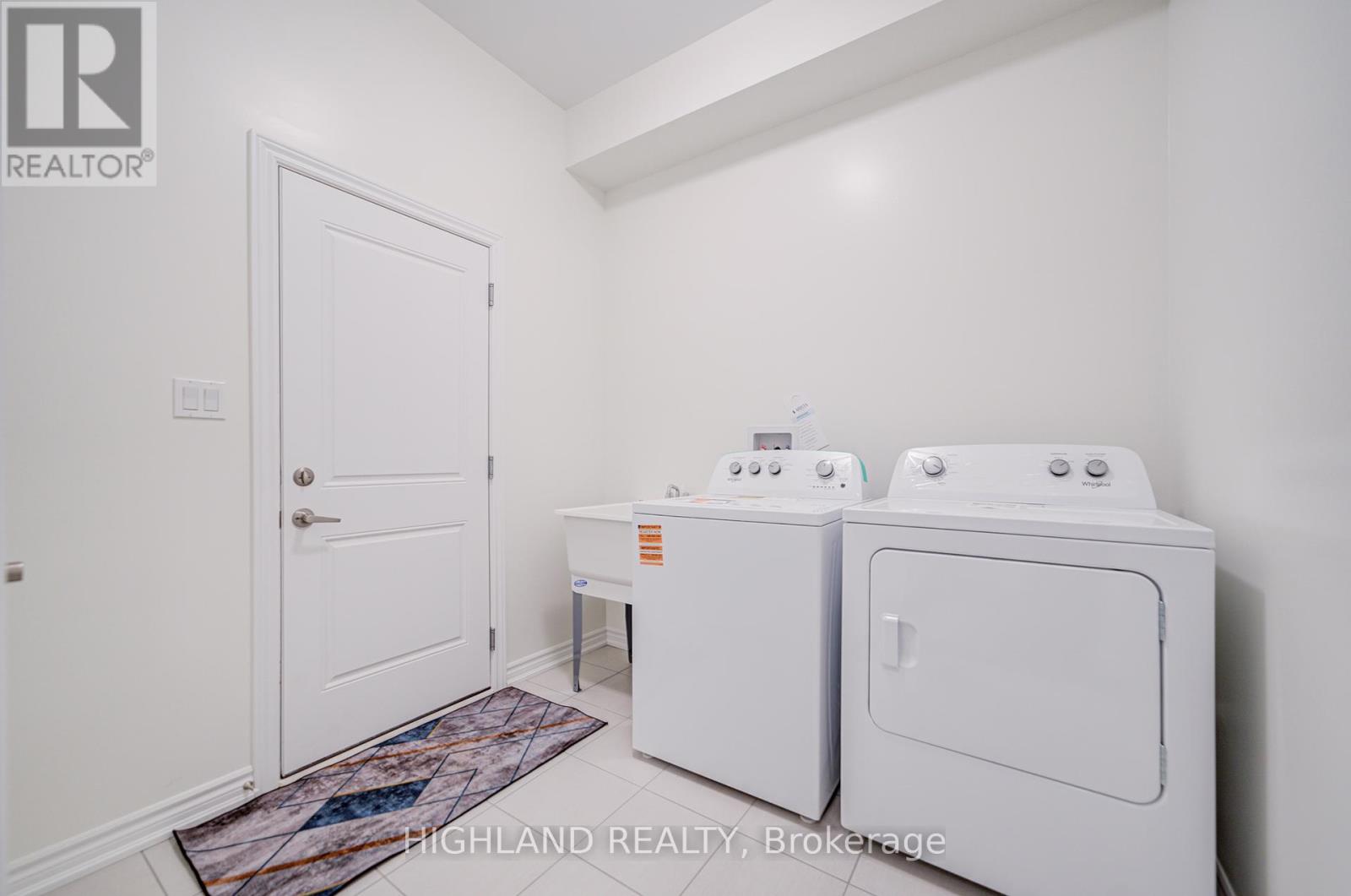 1162 Dartmouth Crescent, Oakville, Ontario  L6H 8C3 - Photo 29 - W12461939