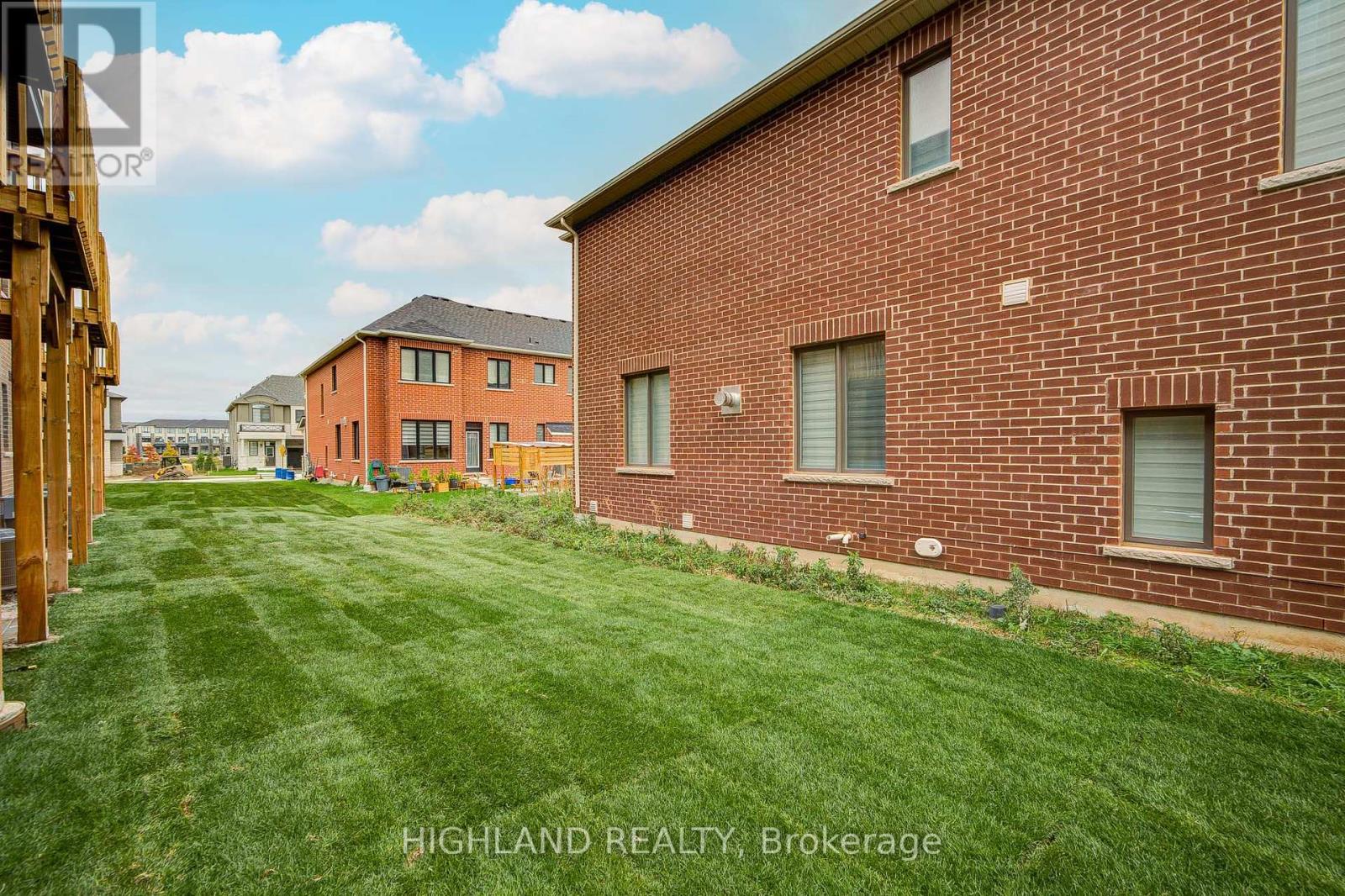 1162 Dartmouth Crescent, Oakville, Ontario  L6H 8C3 - Photo 34 - W12461939