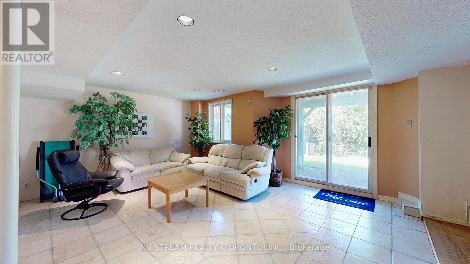 1337 Daniel Creek Road, Mississauga, Ontario  L5V 1V3 - Photo 32 - W12461971