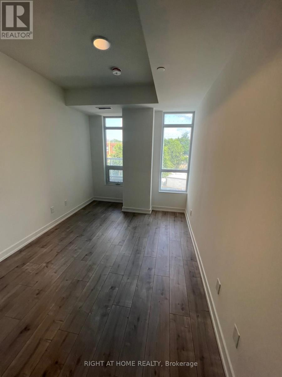 202 - 10 Wilby Crescent, Toronto, Ontario  M9N 0B6 - Photo 12 - W12462017