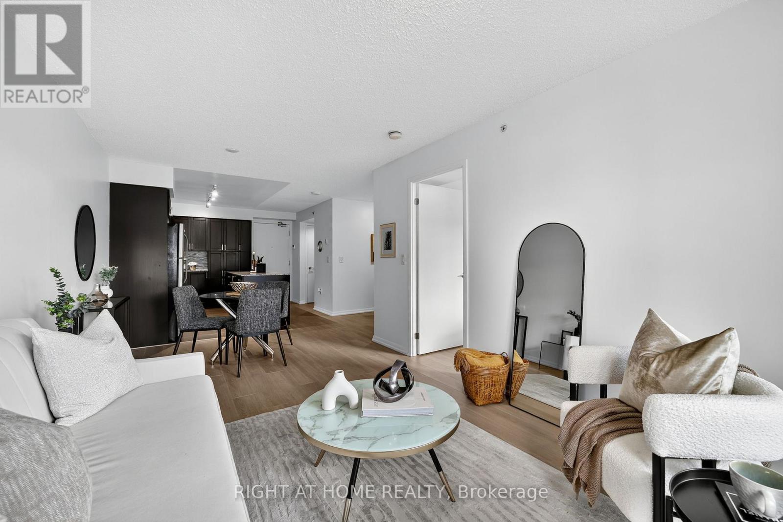 726 - 36 Via Bagnato Street, Toronto, Ontario  M6A 0B7 - Photo 2 - W12462042