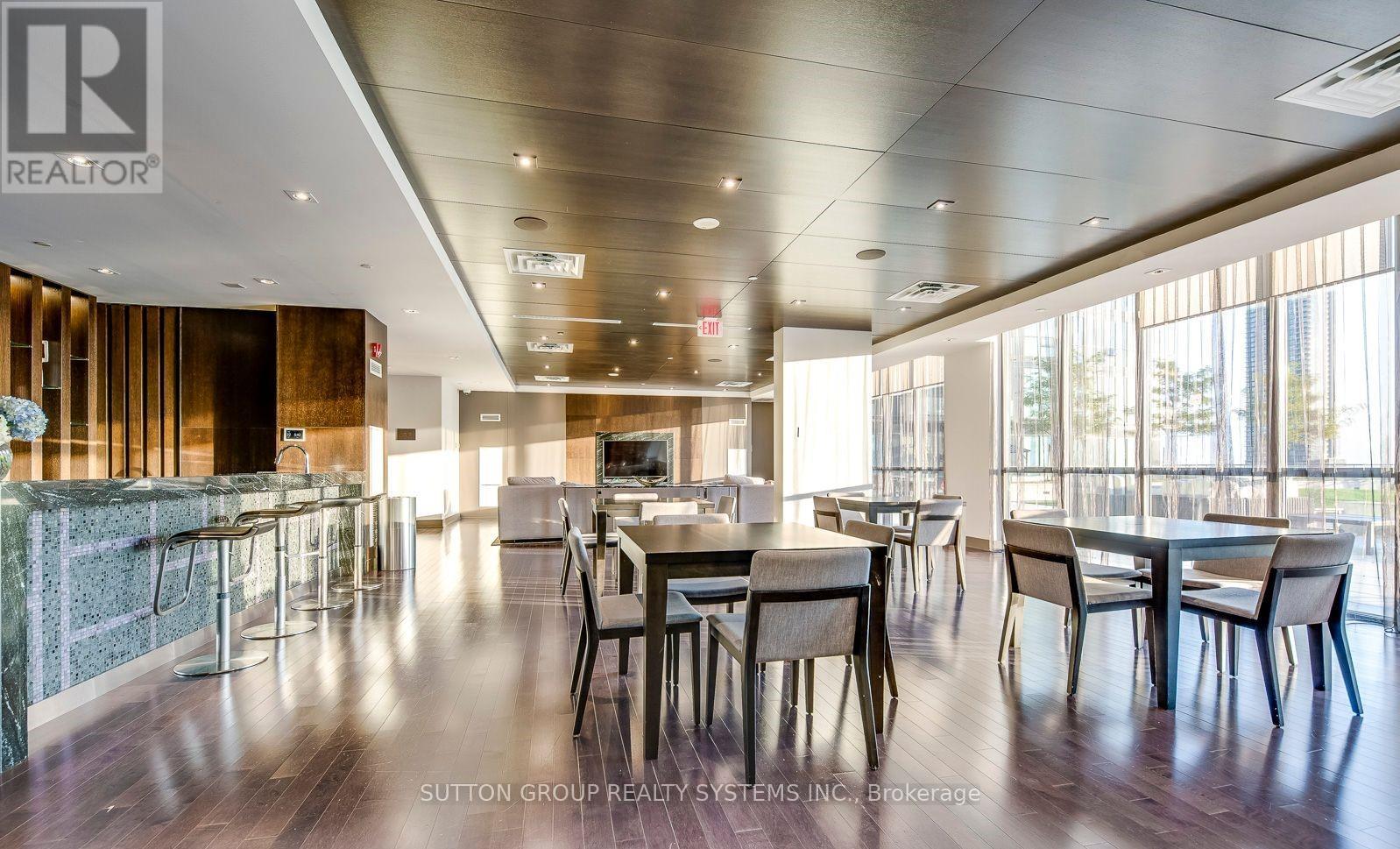 # 4610 - 4011 Brickstone Mews, Mississauga, Ontario  L5B 0J7 - Photo 27 - W12462054