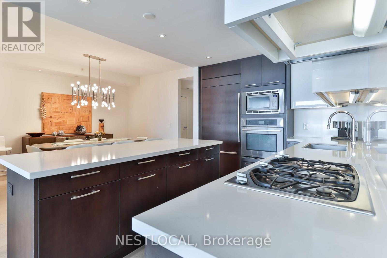 511 - 11 Bronte Road, Oakville, Ontario  L6L 0E1 - Photo 6 - W12462057