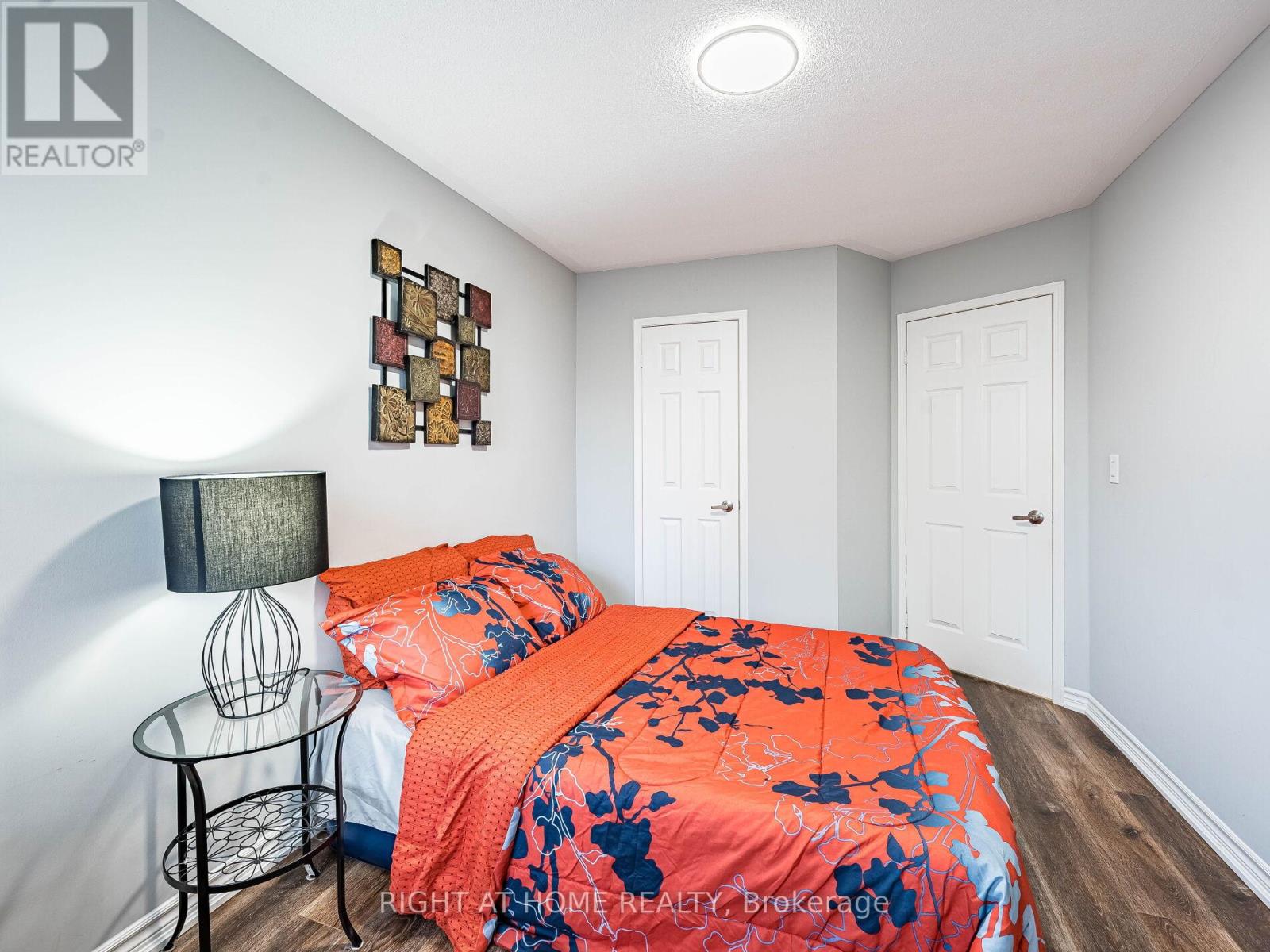 1156 Prestonwood Crescent, Mississauga, Ontario  L5V 2V3 - Photo 33 - W12462058