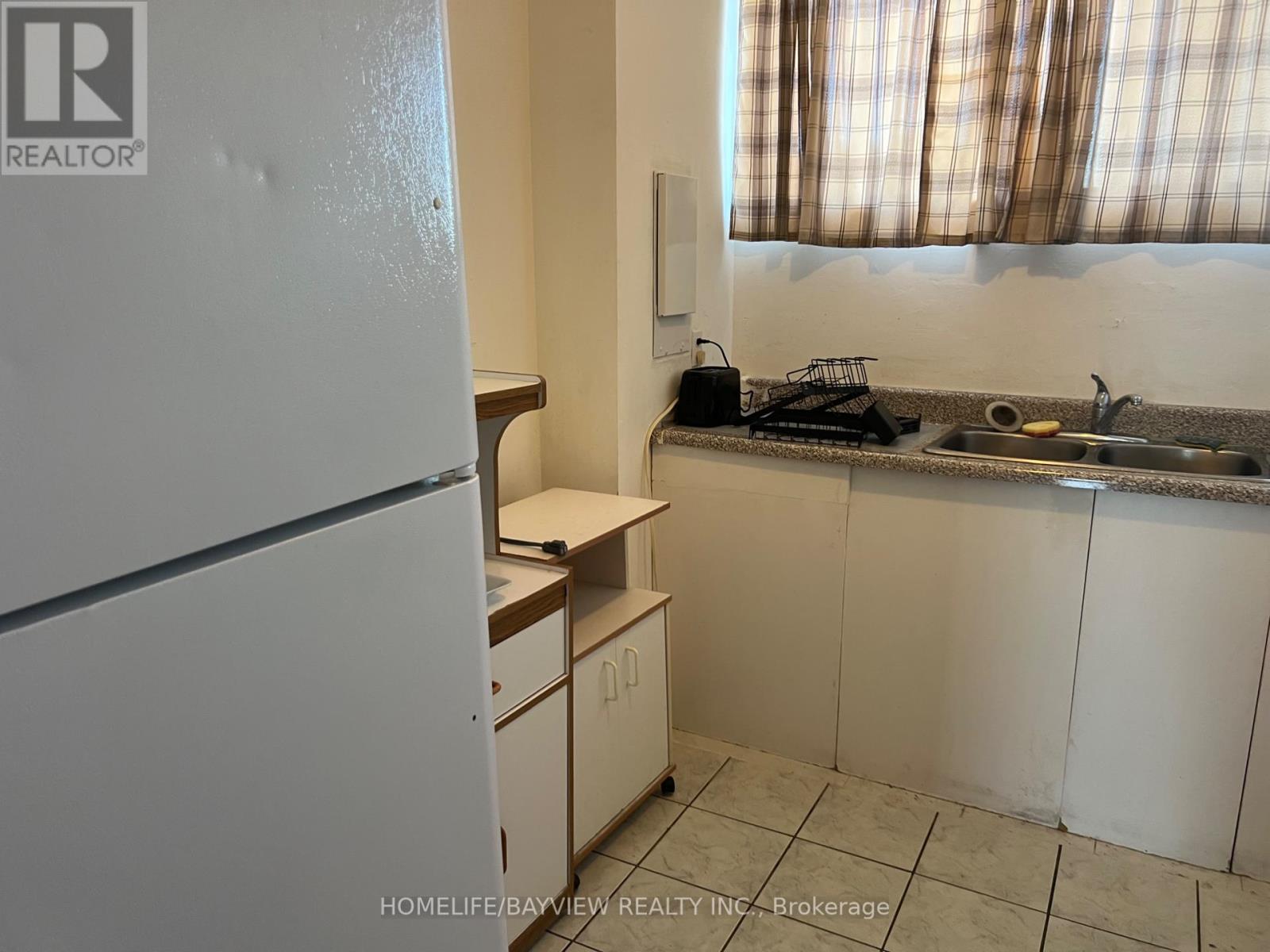 402 - 4689 Jane Street, Toronto, Ontario  M3N 2T6 - Photo 10 - W12462081