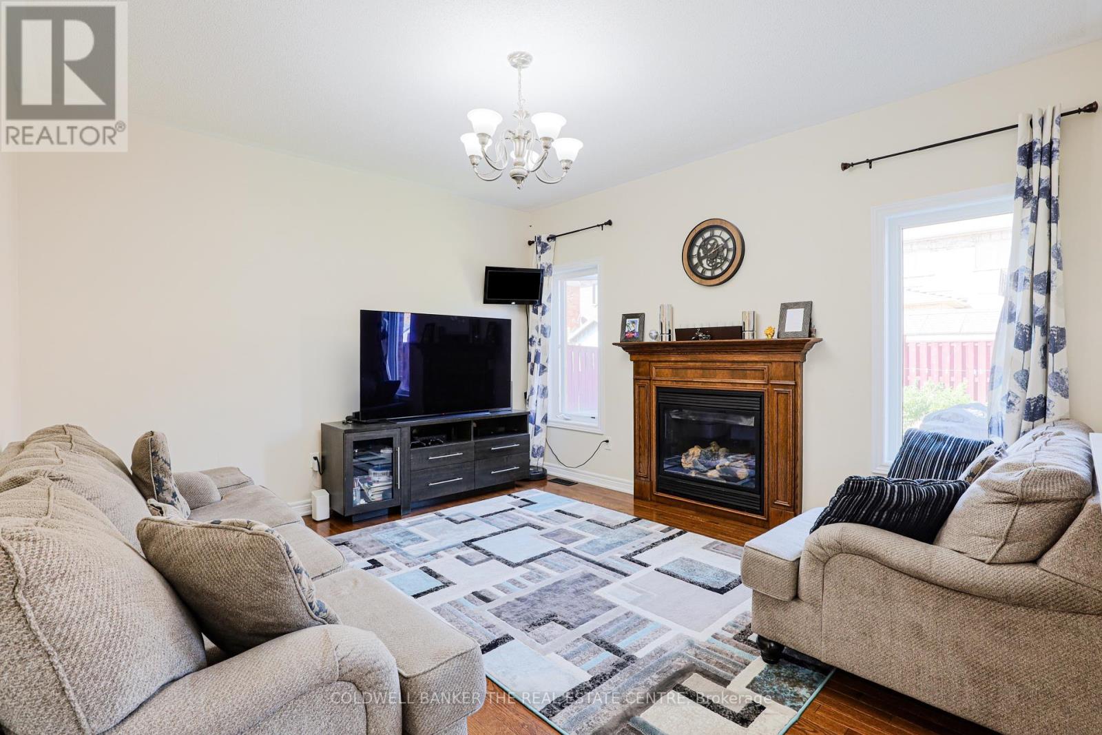 24 Mellowood Avenue, Brampton, Ontario  L6P 2P2 - Photo 15 - W12462083
