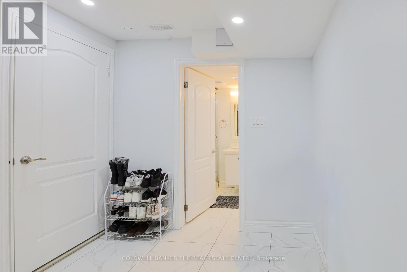 24 Mellowood Avenue, Brampton, Ontario  L6P 2P2 - Photo 35 - W12462083