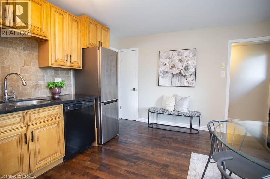 24 Coachwood Road Unit# 5, Brantford, Ontario  N3R 3R4 - Photo 10 - 40778655