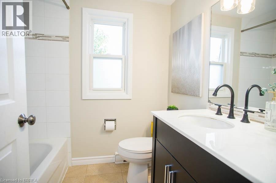 24 Coachwood Road Unit# 5, Brantford, Ontario  N3R 3R4 - Photo 17 - 40778655