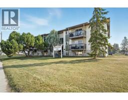 205, 25 Robinson Avenue Park Place, Penhold, Ca
