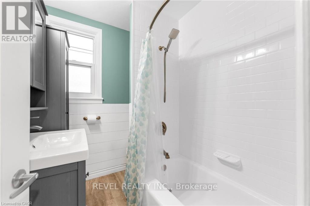 680 Woodburn Road, Hamilton, Ontario  L0R 1P0 - Photo 16 - X12461915