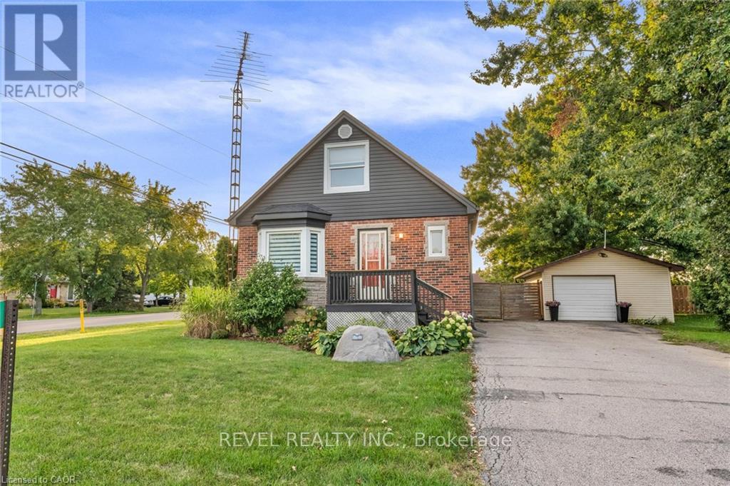 680 Woodburn Road, Hamilton, Ontario  L0R 1P0 - Photo 2 - X12461915