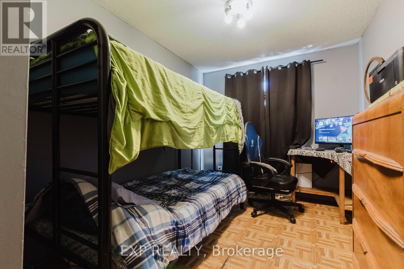 36 Nautical Road, Brantford, Ontario  N3P 1G6 - Photo 11 - X12461927