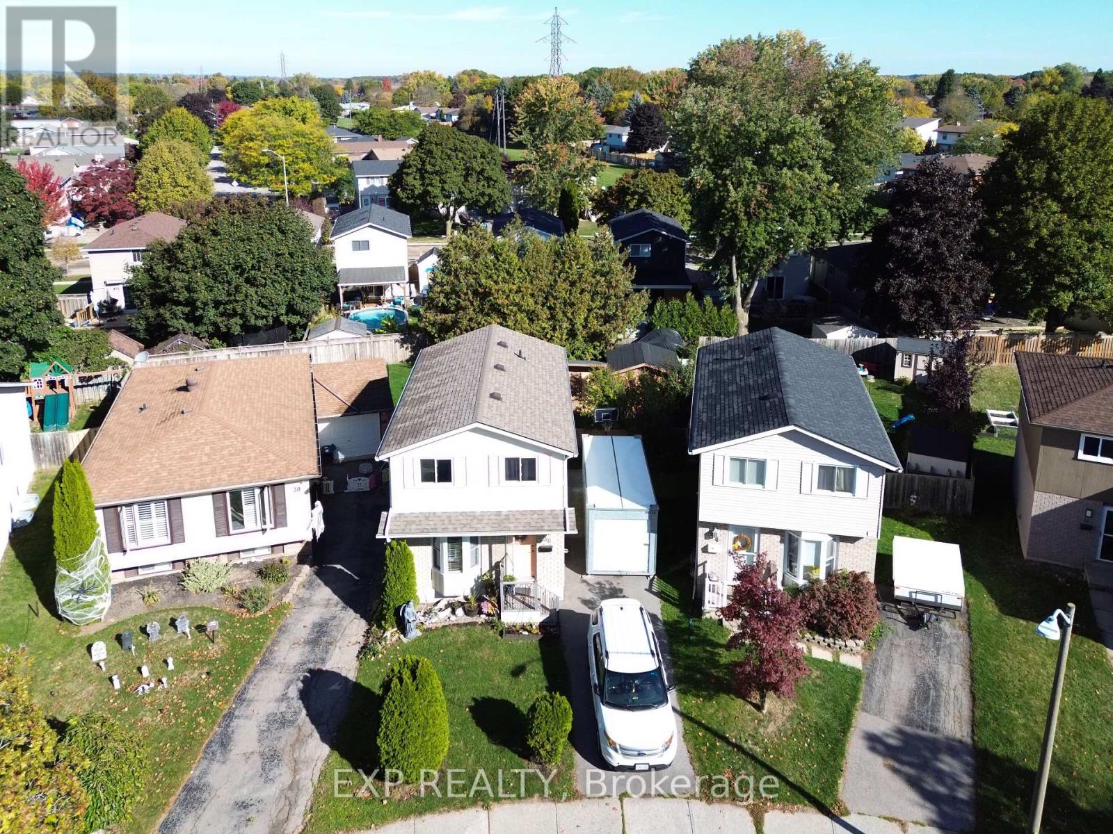 36 Nautical Road, Brantford, Ontario  N3P 1G6 - Photo 5 - X12461927