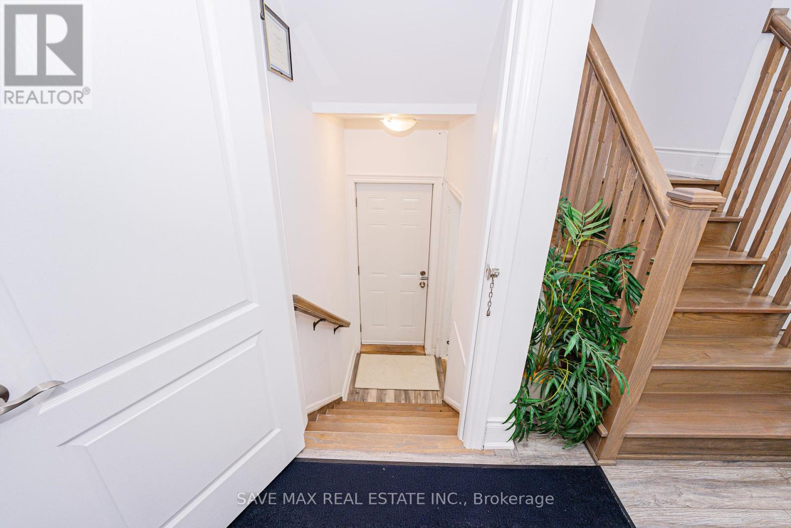 86 Sunset Way, Thorold, Ontario  L0S 1A0 - Photo 31 - X12461979