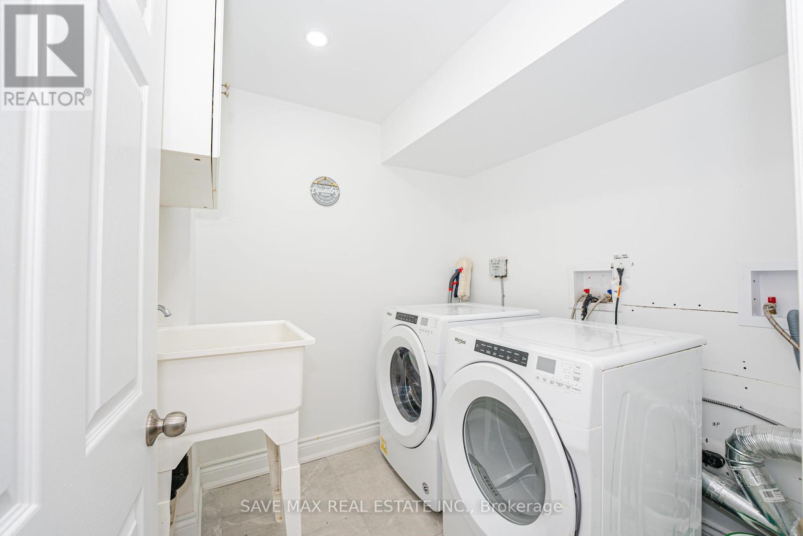 86 Sunset Way, Thorold, Ontario  L0S 1A0 - Photo 34 - X12461979