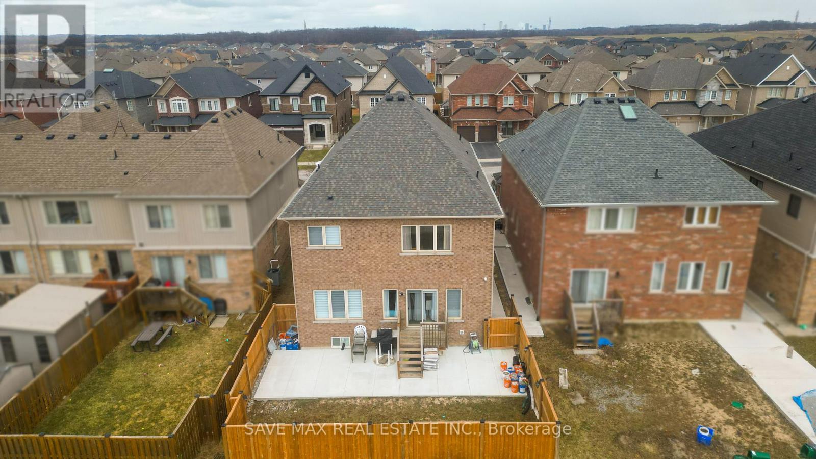 86 Sunset Way, Thorold, Ontario  L0S 1A0 - Photo 47 - X12461979