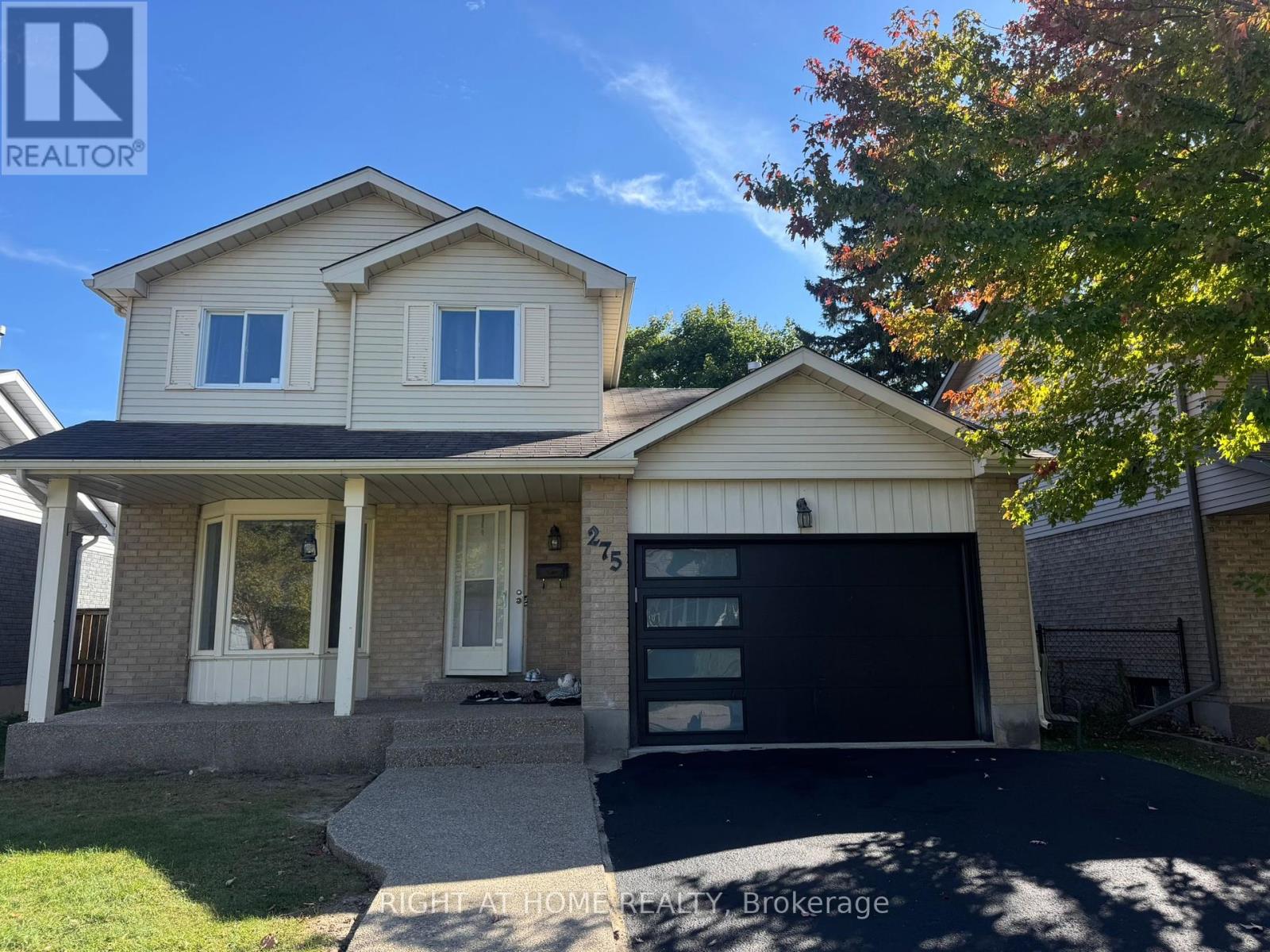 275 TAGGE CRESCENT, Kitchener, Ontario