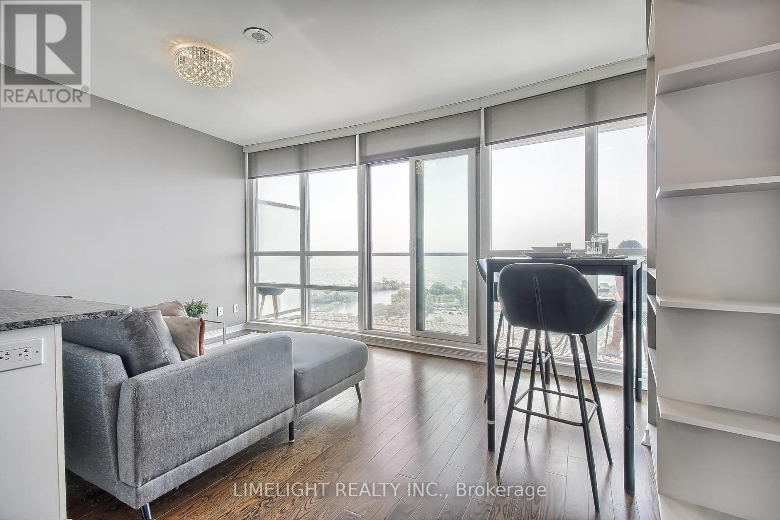 2208 - 2240 Lake Shore Boulevard W, Toronto, Ontario  M8V 0B1 - Photo 15 - W12462099