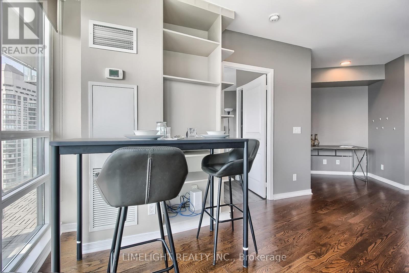 2208 - 2240 Lake Shore Boulevard W, Toronto, Ontario  M8V 0B1 - Photo 16 - W12462099