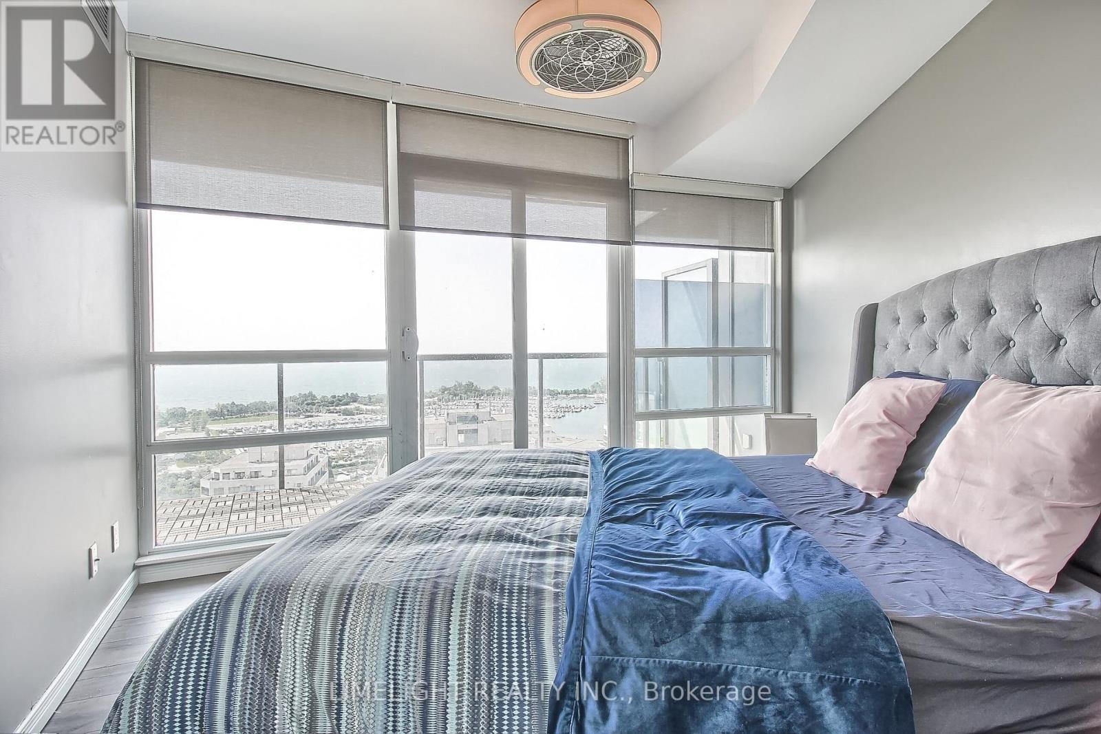 2208 - 2240 Lake Shore Boulevard W, Toronto, Ontario  M8V 0B1 - Photo 20 - W12462099