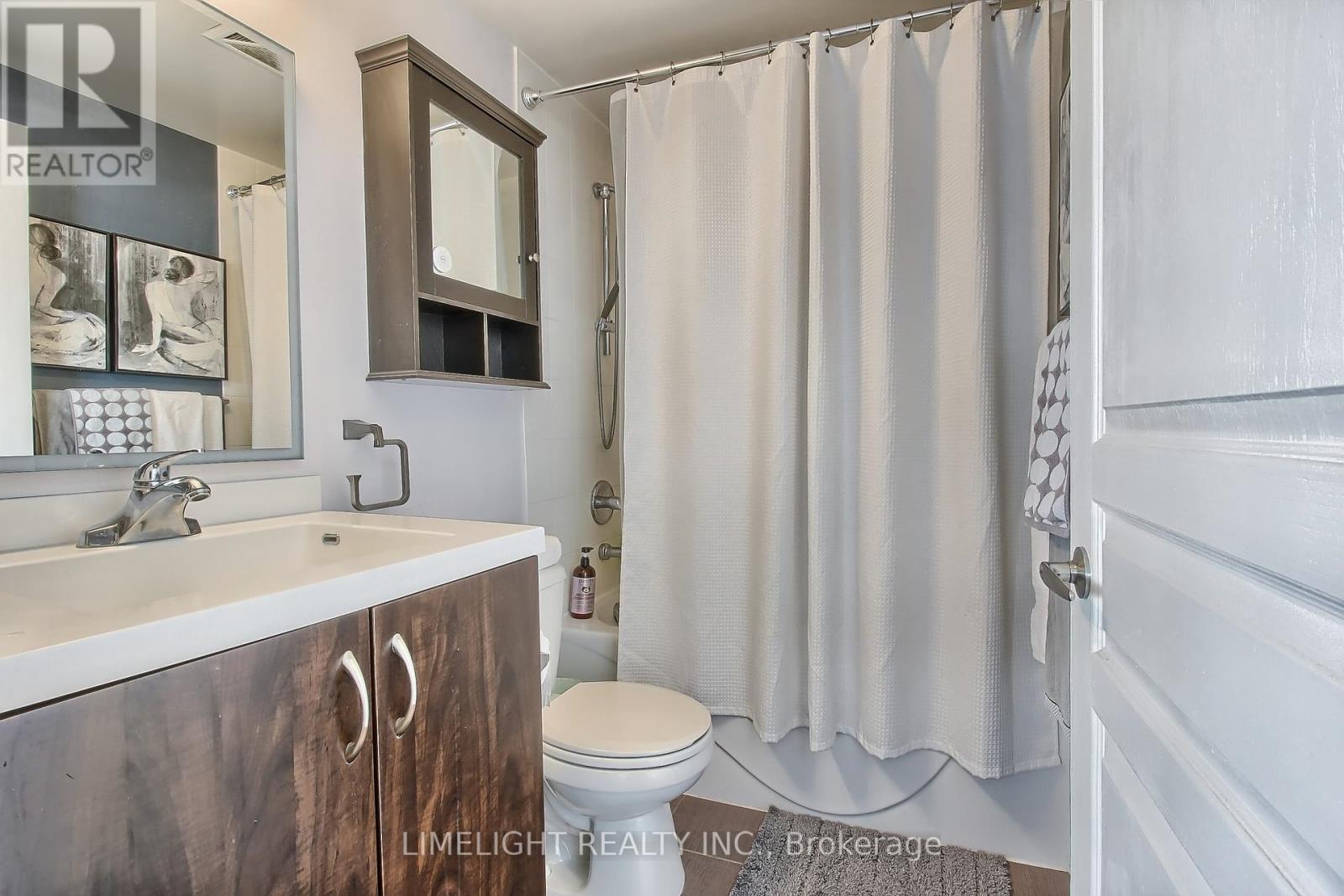 2208 - 2240 Lake Shore Boulevard W, Toronto, Ontario  M8V 0B1 - Photo 22 - W12462099