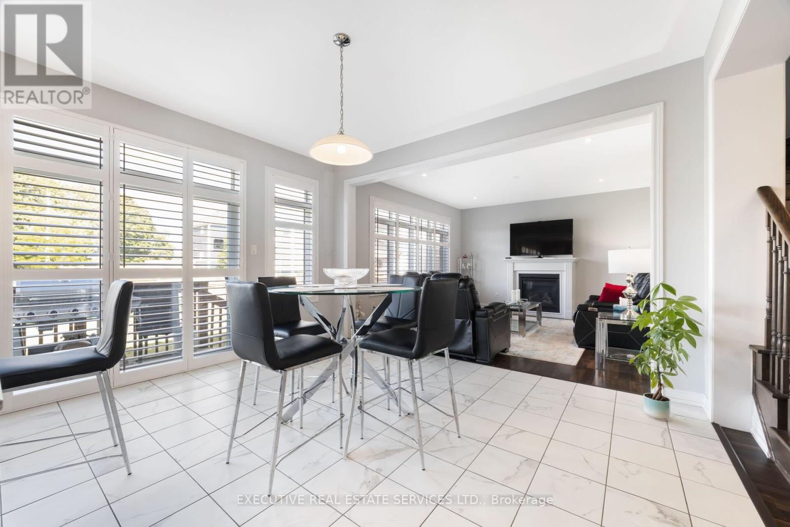5 Drake Avenue, Brant, Ontario  N3L 0H9 - Photo 13 - X12462001