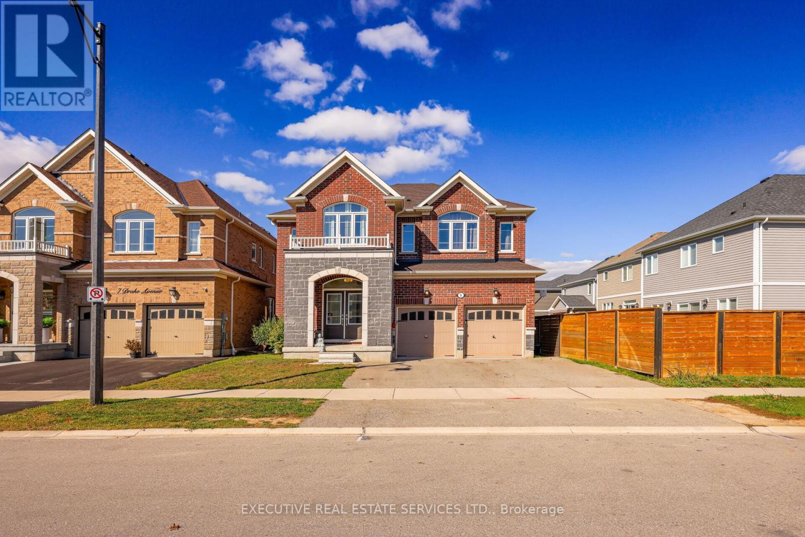 5 Drake Avenue, Brant, Ontario  N3L 0H9 - Photo 2 - X12462001