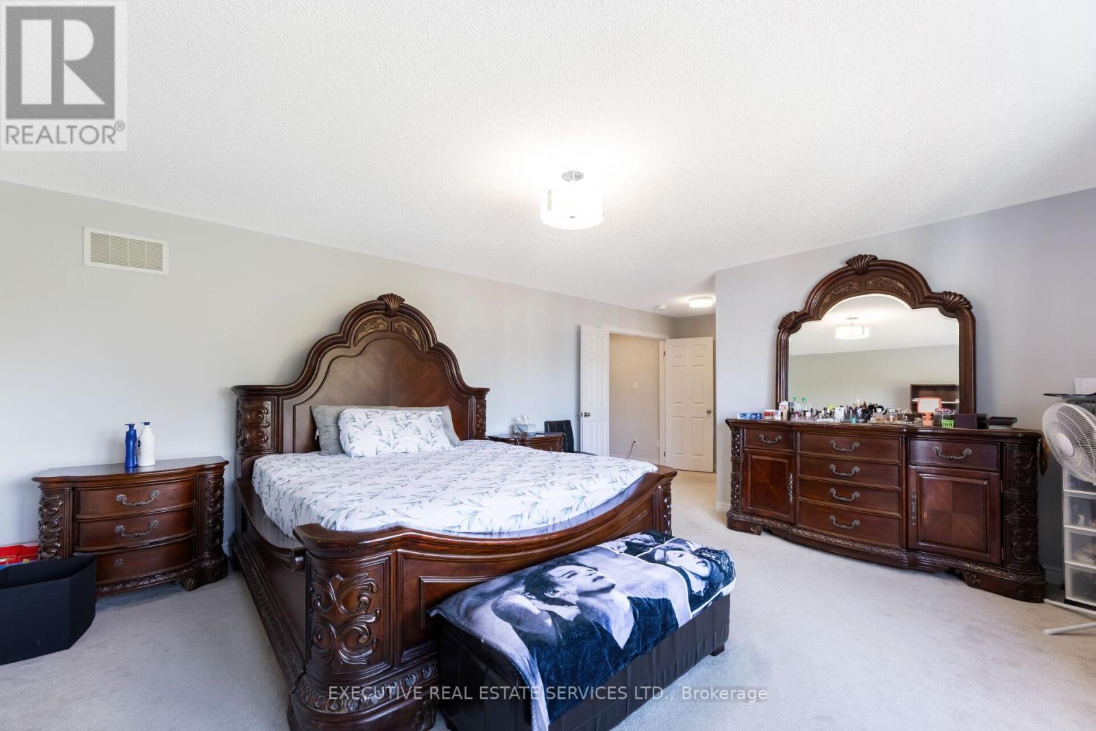 5 Drake Avenue, Brant, Ontario  N3L 0H9 - Photo 22 - X12462001