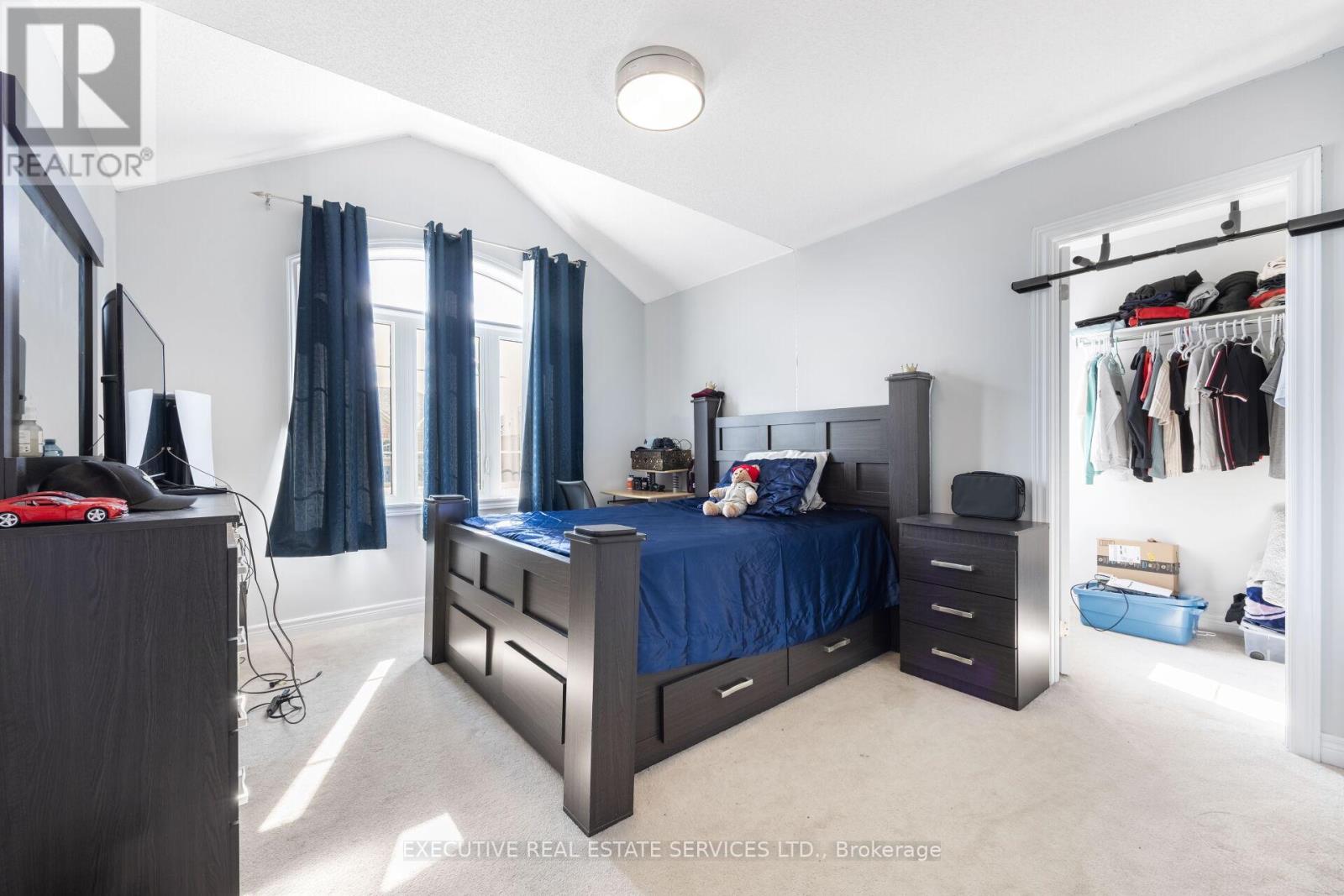 5 Drake Avenue, Brant, Ontario  N3L 0H9 - Photo 26 - X12462001