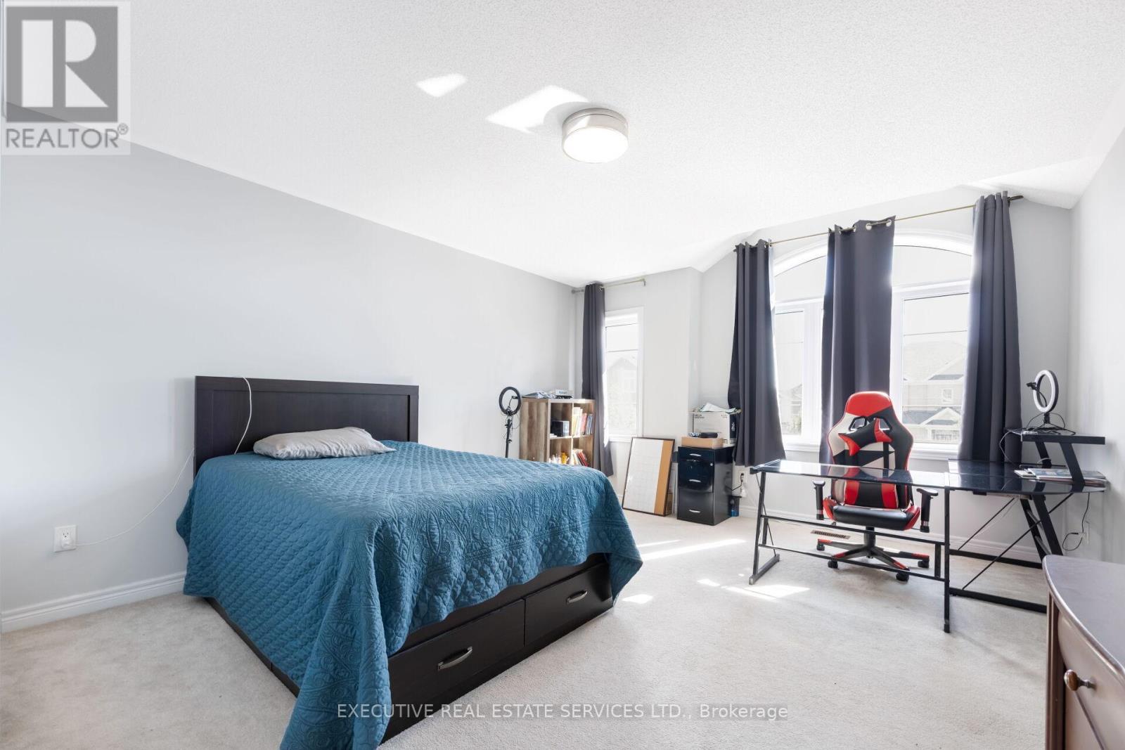 5 Drake Avenue, Brant, Ontario  N3L 0H9 - Photo 29 - X12462001