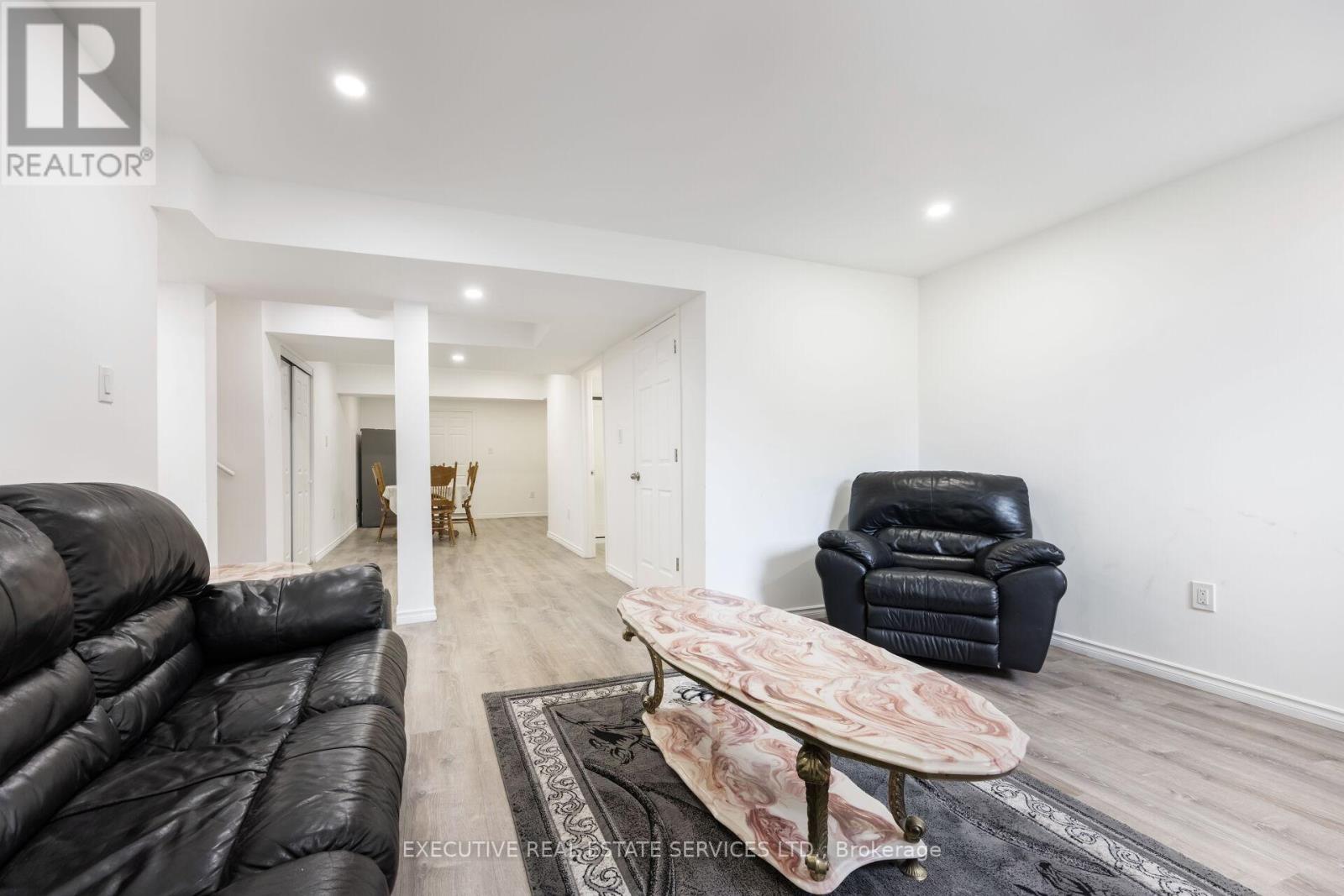 5 Drake Avenue, Brant, Ontario  N3L 0H9 - Photo 41 - X12462001
