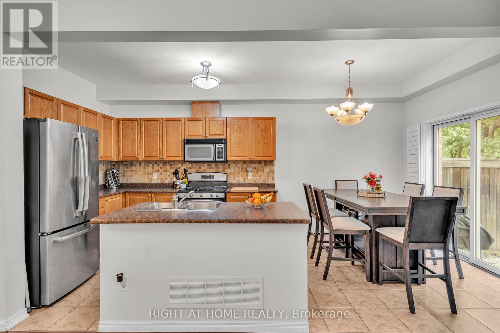 170 Dewitt Road, Hamilton, Ontario  L8E 0B4 - Photo 15 - X12462062