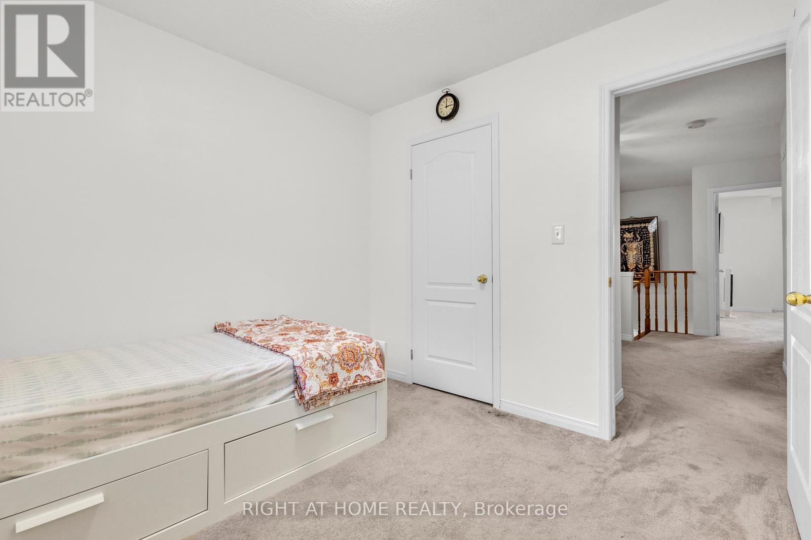 170 Dewitt Road, Hamilton, Ontario  L8E 0B4 - Photo 32 - X12462062