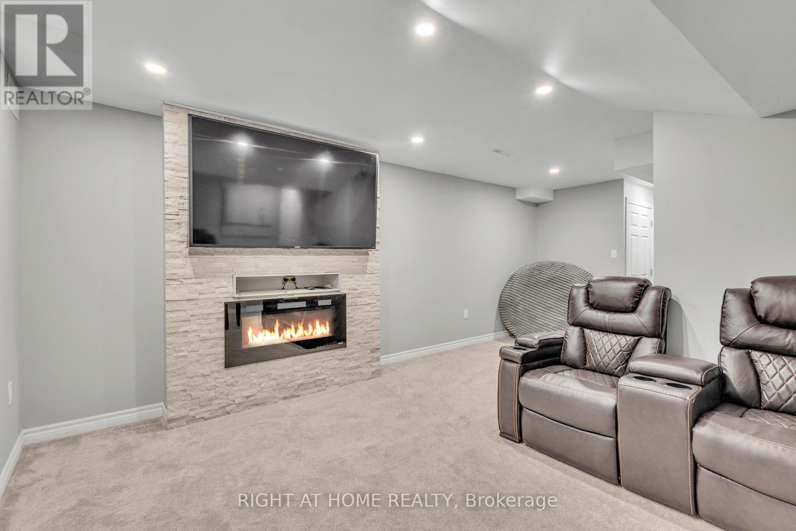 170 Dewitt Road, Hamilton, Ontario  L8E 0B4 - Photo 39 - X12462062