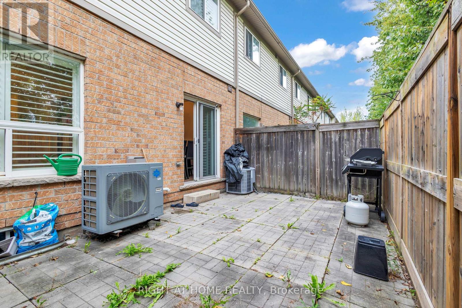 170 Dewitt Road, Hamilton, Ontario  L8E 0B4 - Photo 43 - X12462062