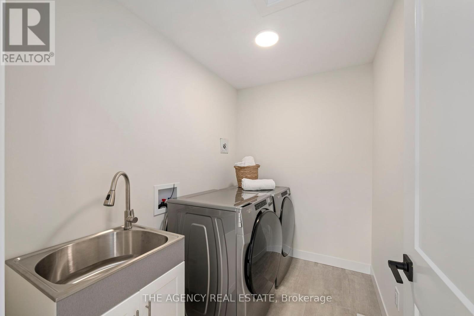 2172 Saddlerock Avenue, London North, Ontario  N6G 3W3 - Photo 21 - X12462106