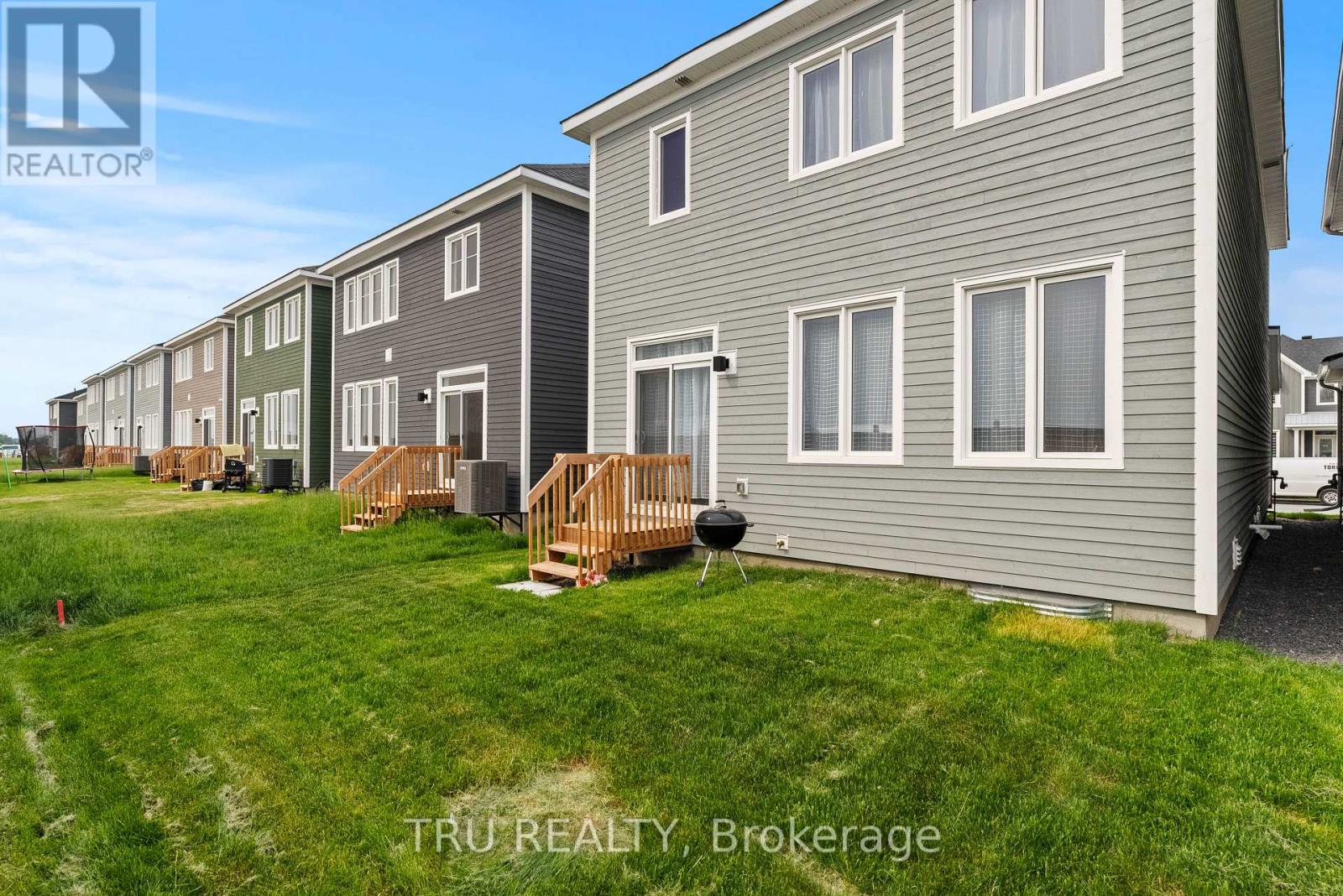 517 Oldenburg Avenue, Ottawa, Ontario  K0A 2Z0 - Photo 28 - X12462105