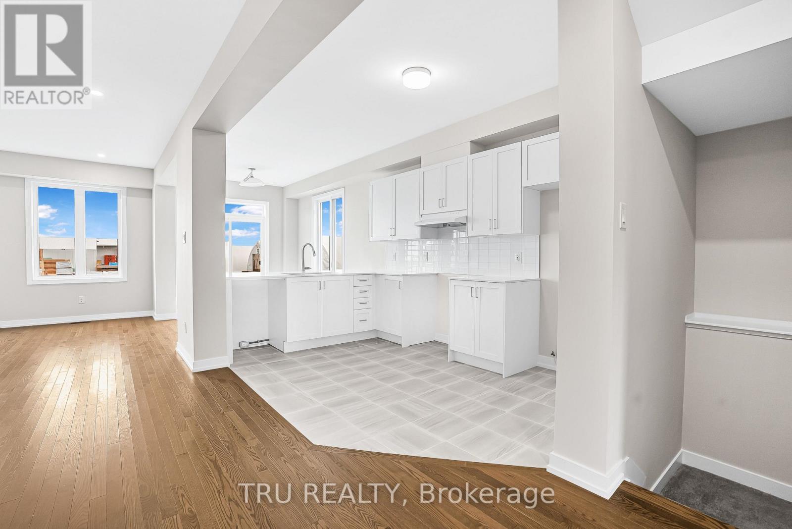 517 Oldenburg Avenue, Ottawa, Ontario  K0A 2Z0 - Photo 5 - X12462105