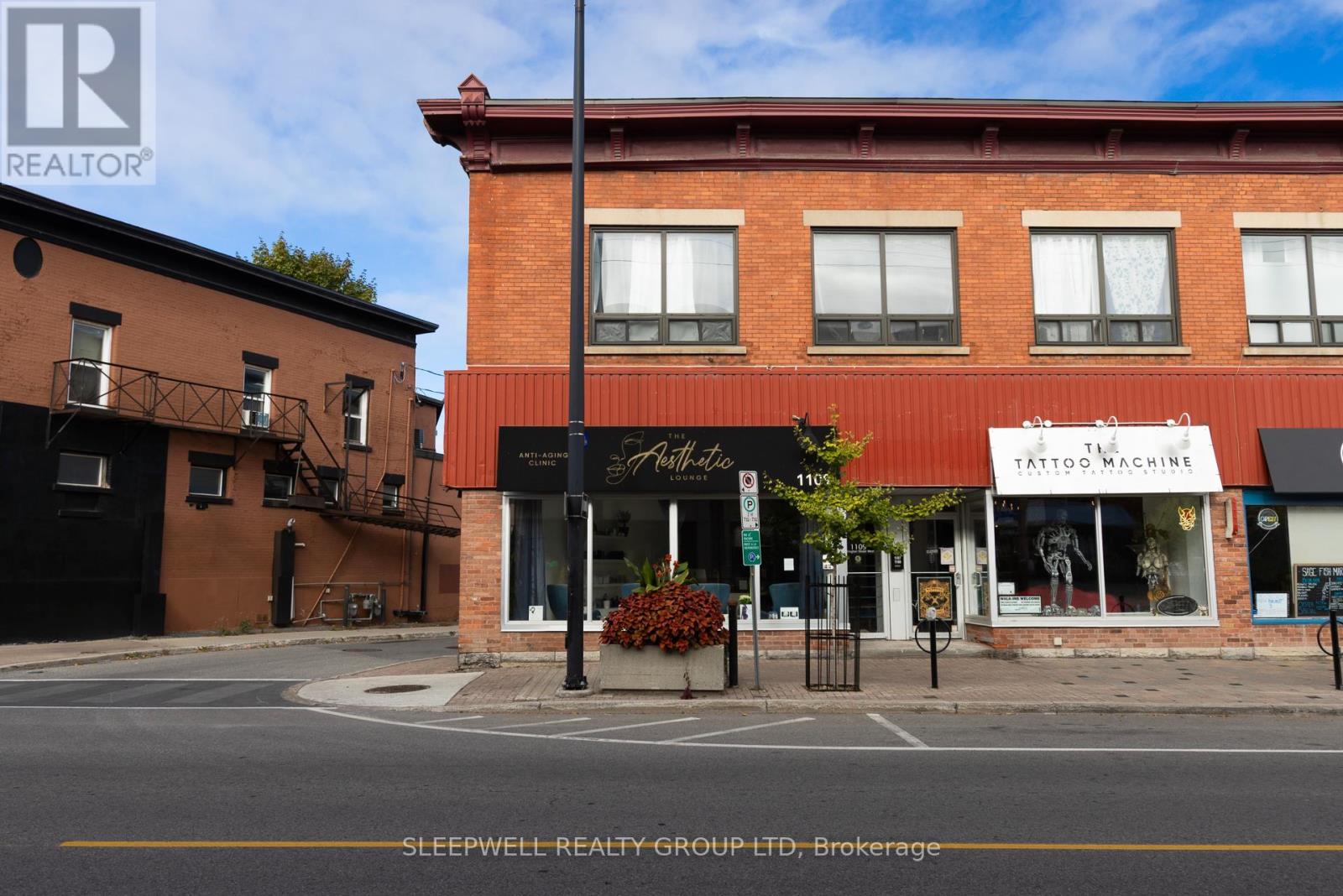 1109 WELLINGTON STREET W, Ottawa, Ontario