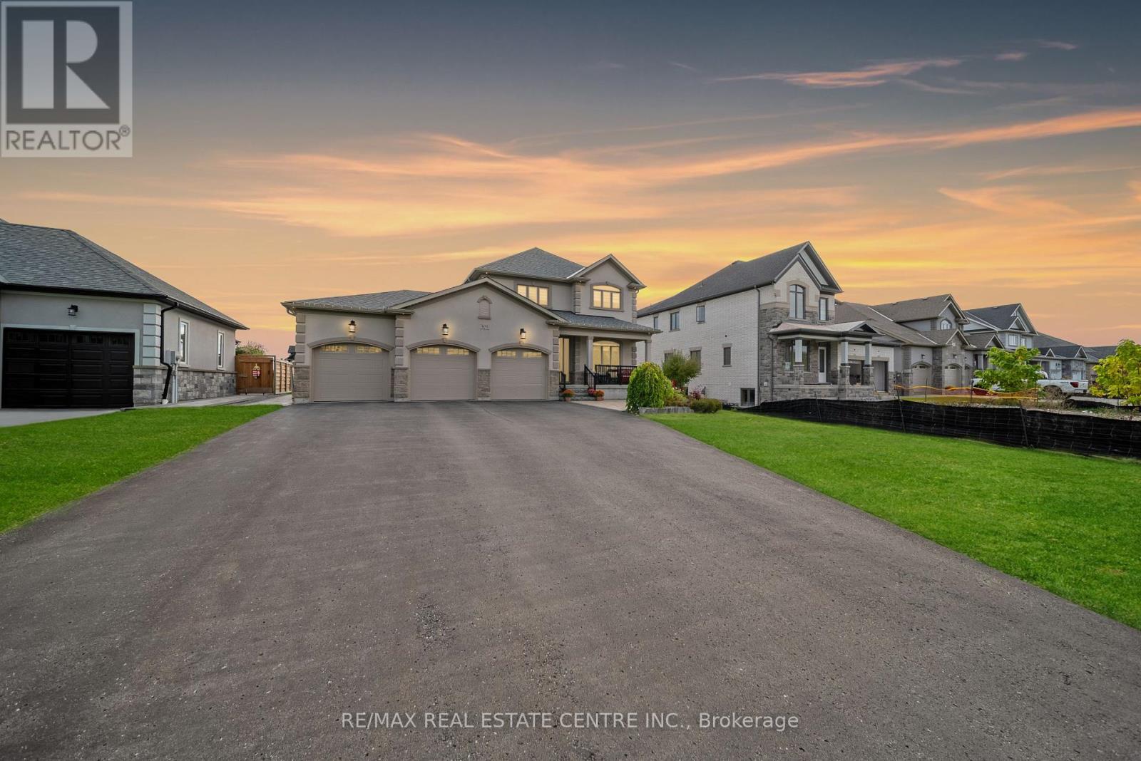 303 SUNNYBRAE AVENUE, Innisfil, Ontario