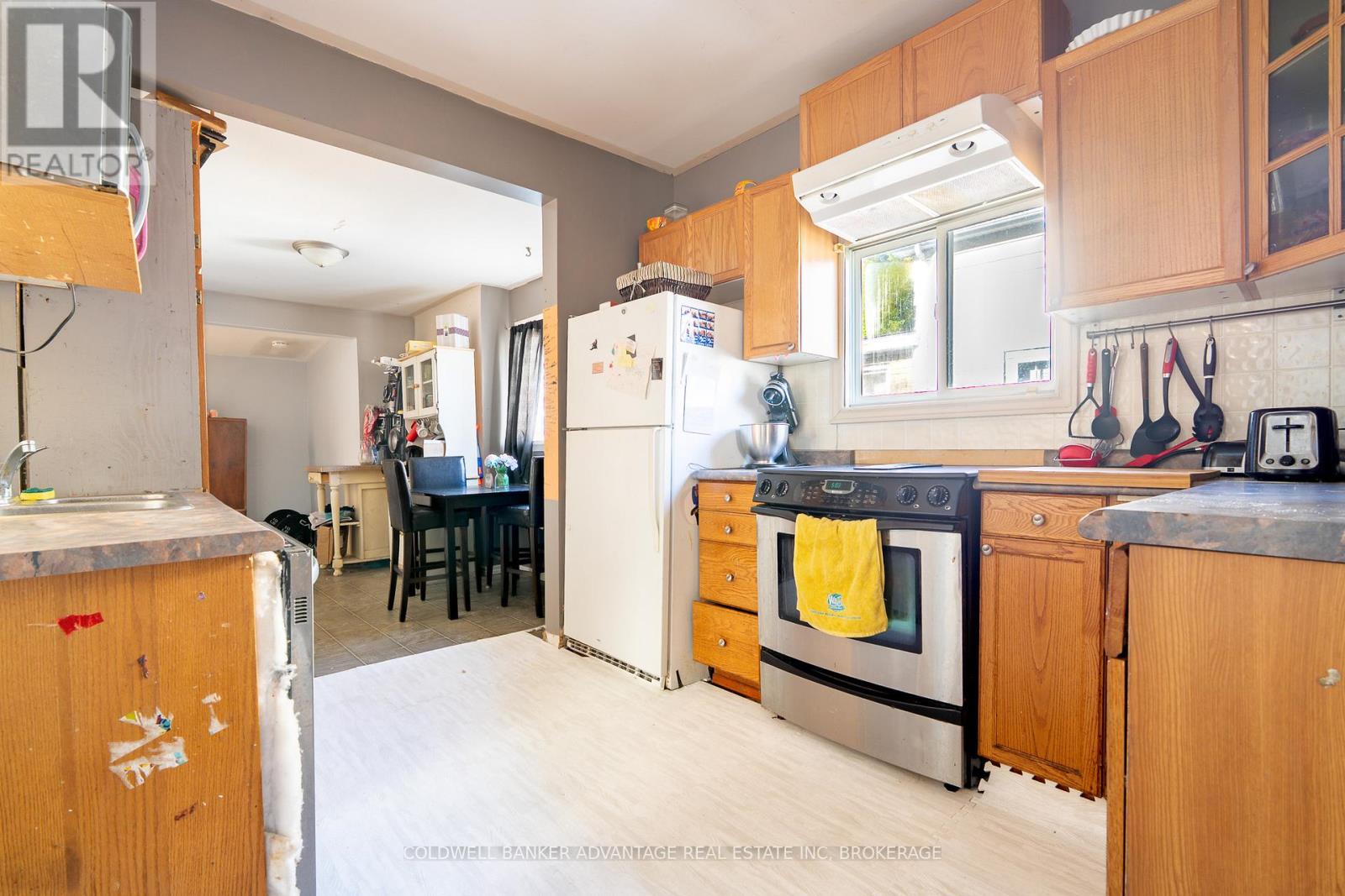 4674 Ryerson Crescent, Niagara Falls (Downtown), Ontario  L2E 1E5 - Photo 10 - X12462122