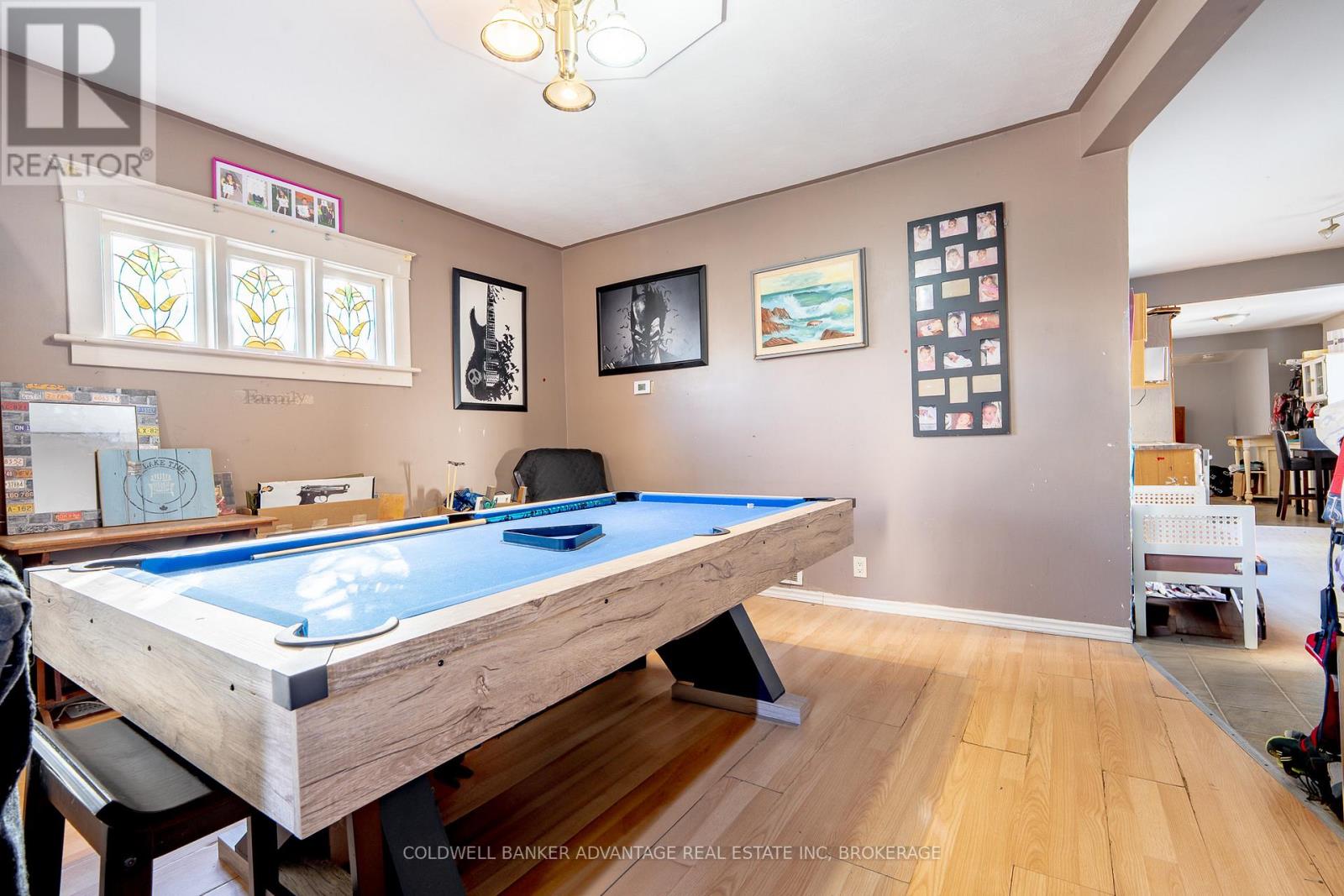 4674 Ryerson Crescent, Niagara Falls (Downtown), Ontario  L2E 1E5 - Photo 14 - X12462122