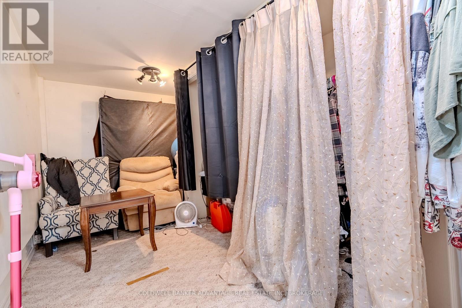 4674 Ryerson Crescent, Niagara Falls (Downtown), Ontario  L2E 1E5 - Photo 19 - X12462122