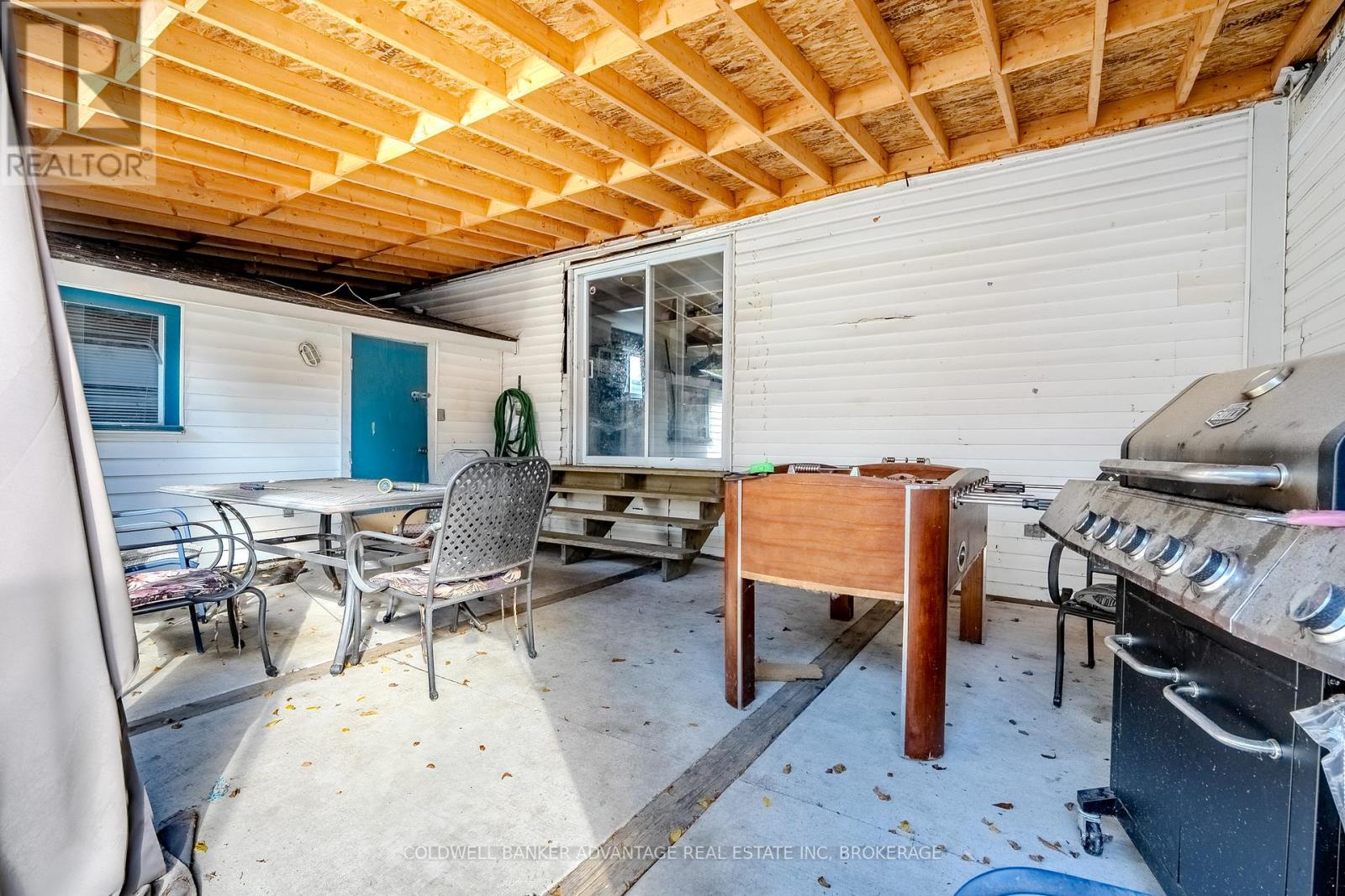 4674 Ryerson Crescent, Niagara Falls (Downtown), Ontario  L2E 1E5 - Photo 24 - X12462122
