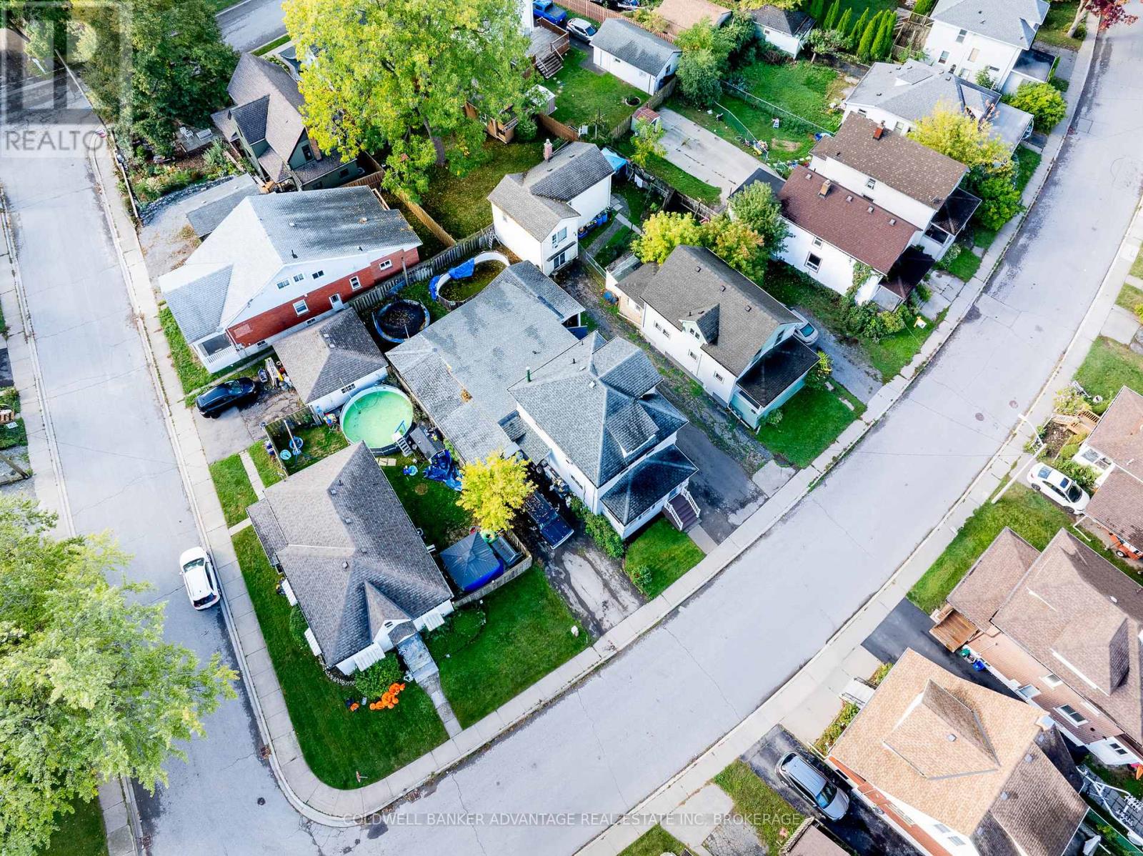 4674 Ryerson Crescent, Niagara Falls (Downtown), Ontario  L2E 1E5 - Photo 27 - X12462122